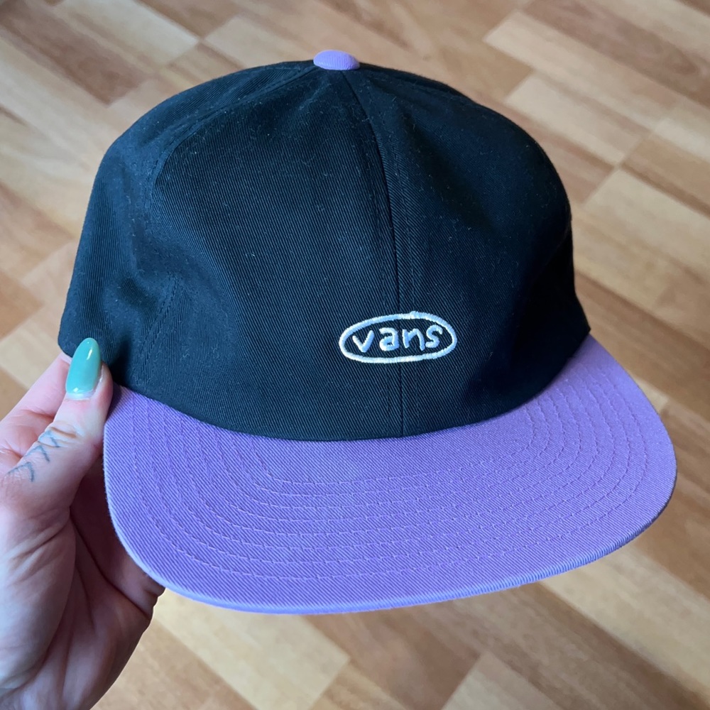 Vans 5 panel hat with adjustable strap